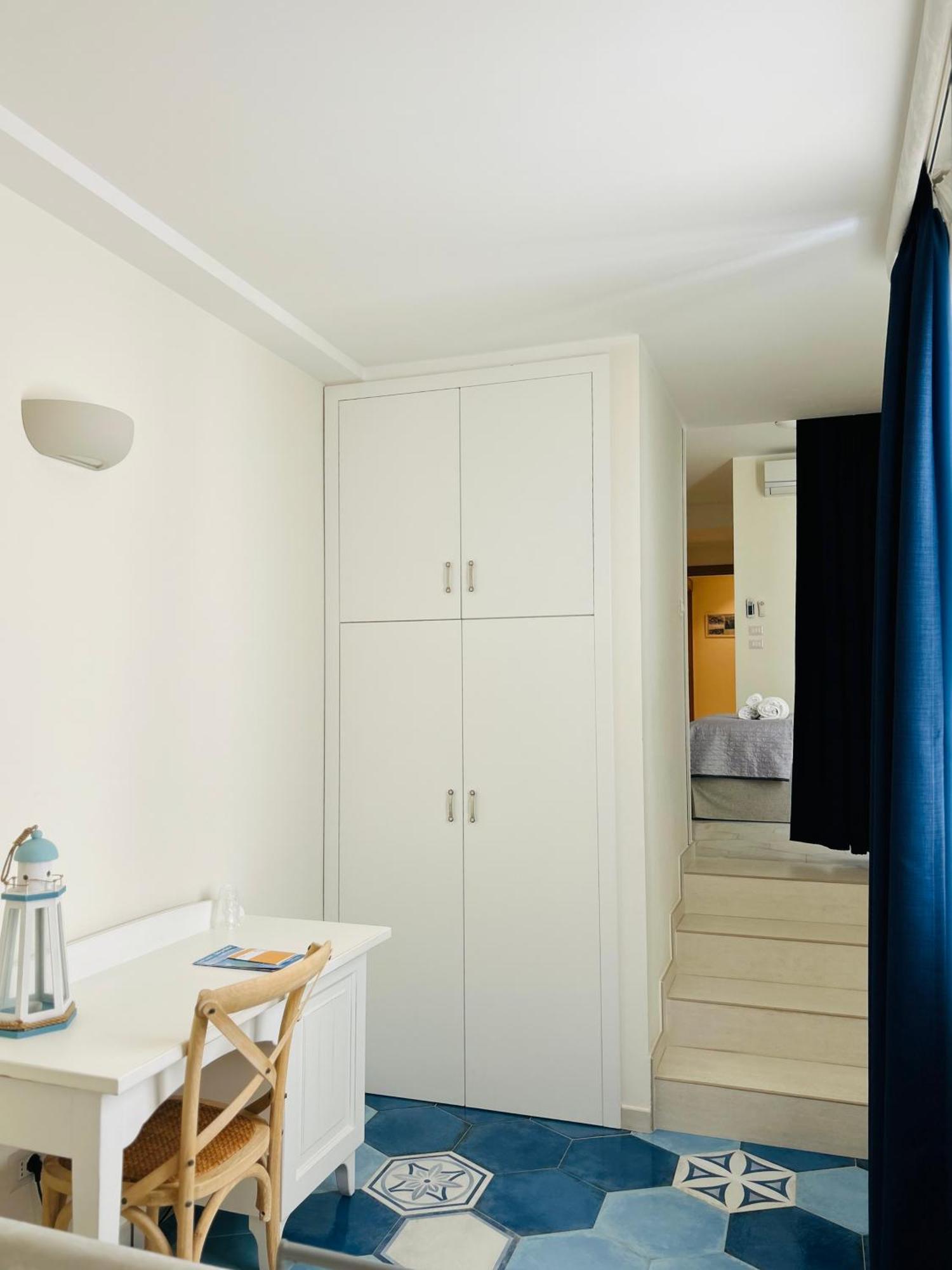 B&B Casa di Emma Porto Cesareo Bagian luar foto