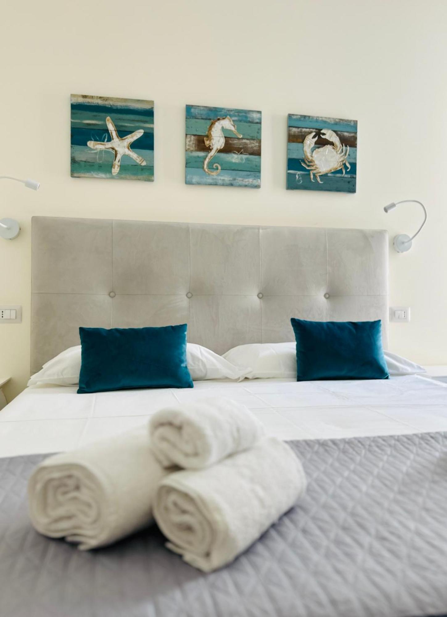 B&B Casa di Emma Porto Cesareo Bagian luar foto