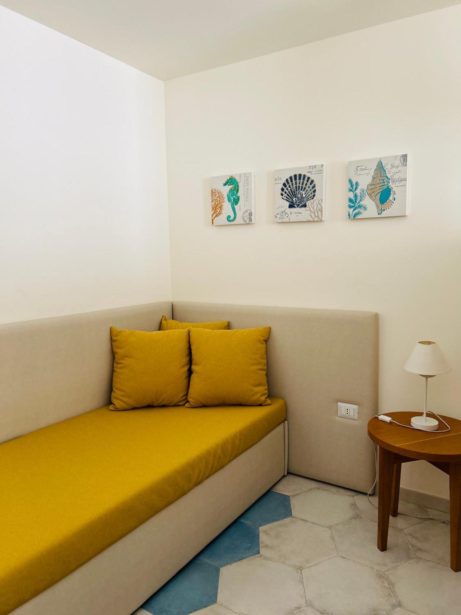 B&B Casa di Emma Porto Cesareo Bagian luar foto