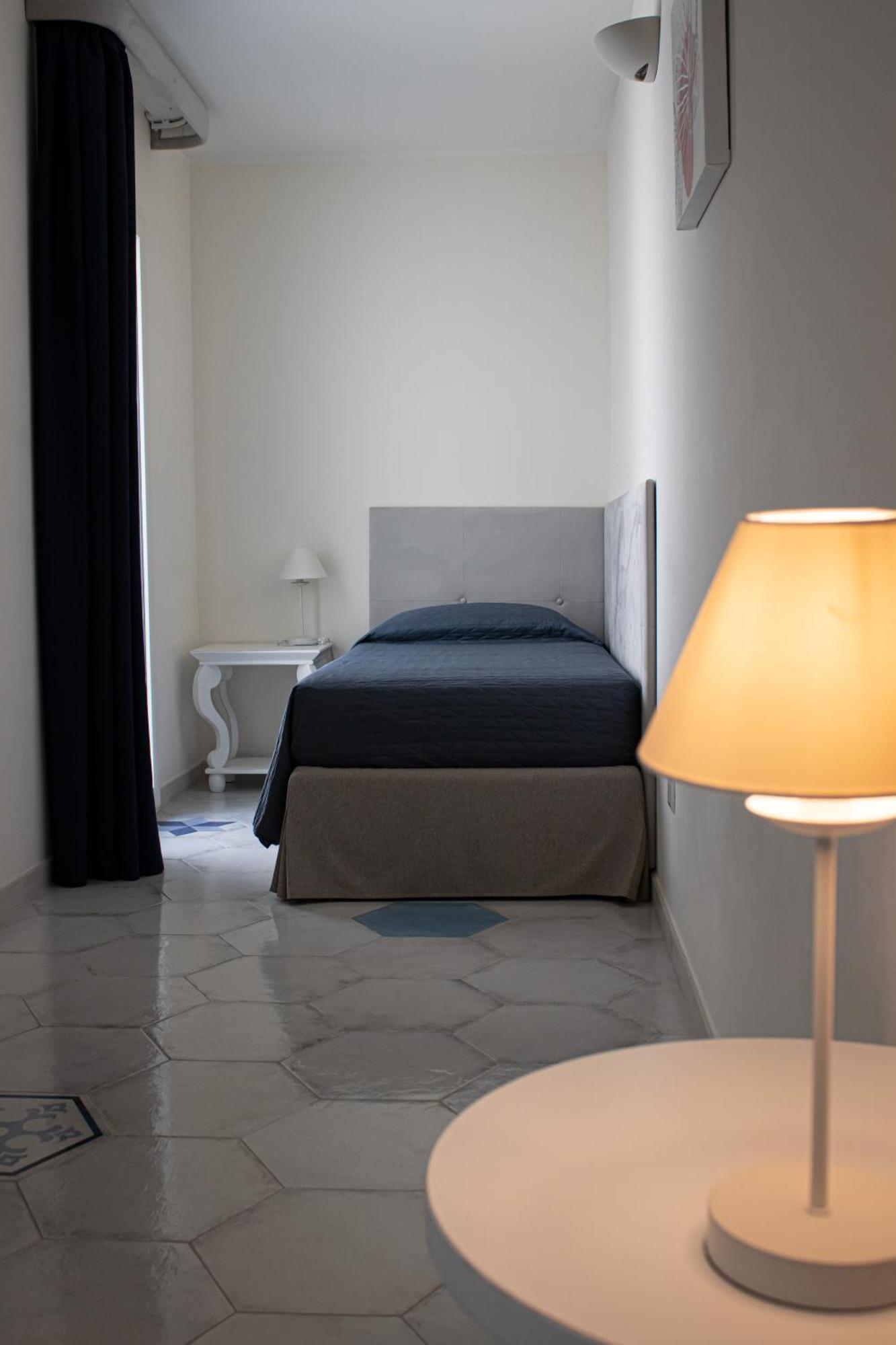 B&B Casa di Emma Porto Cesareo Bagian luar foto