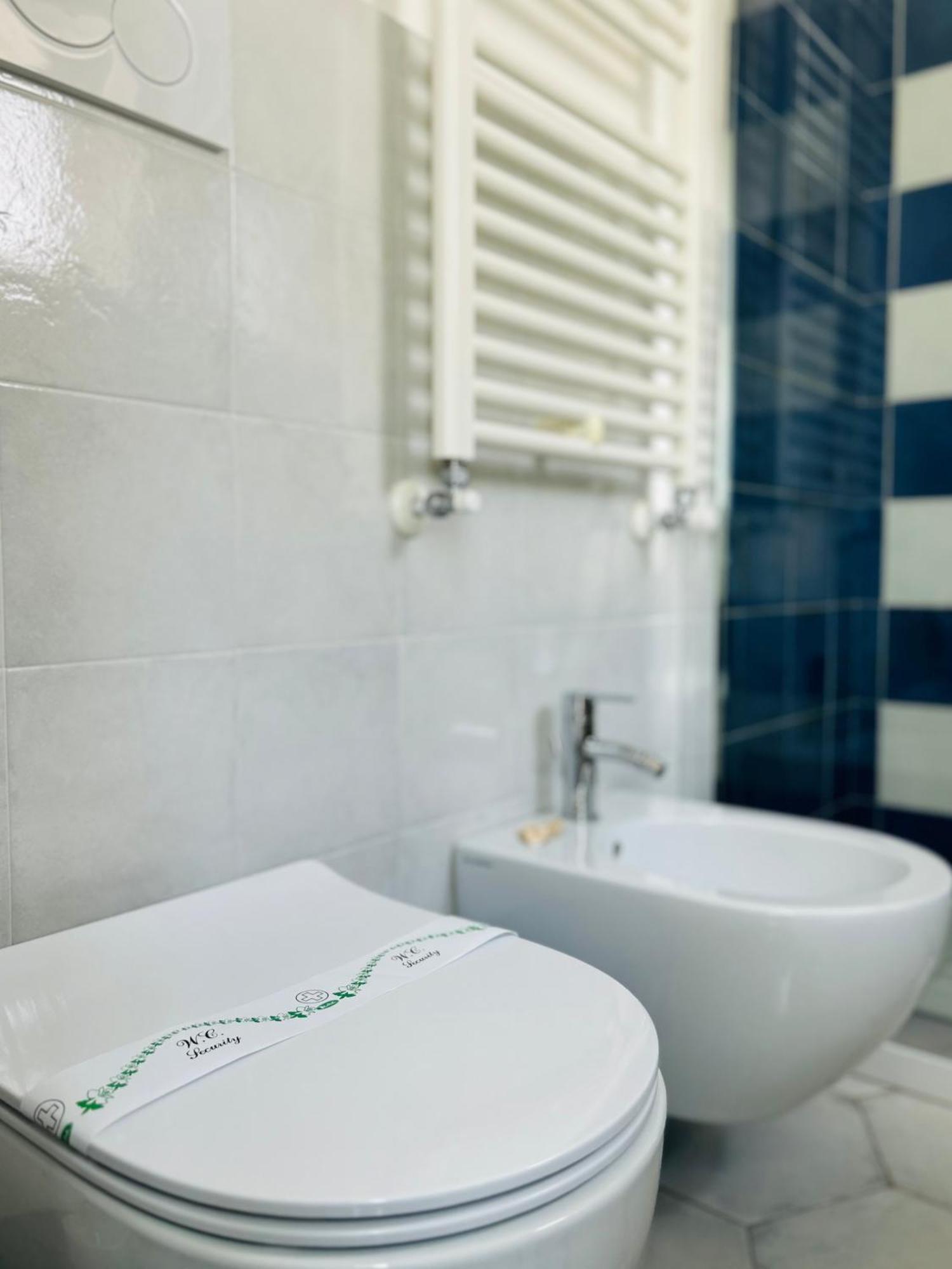 B&B Casa di Emma Porto Cesareo Bagian luar foto