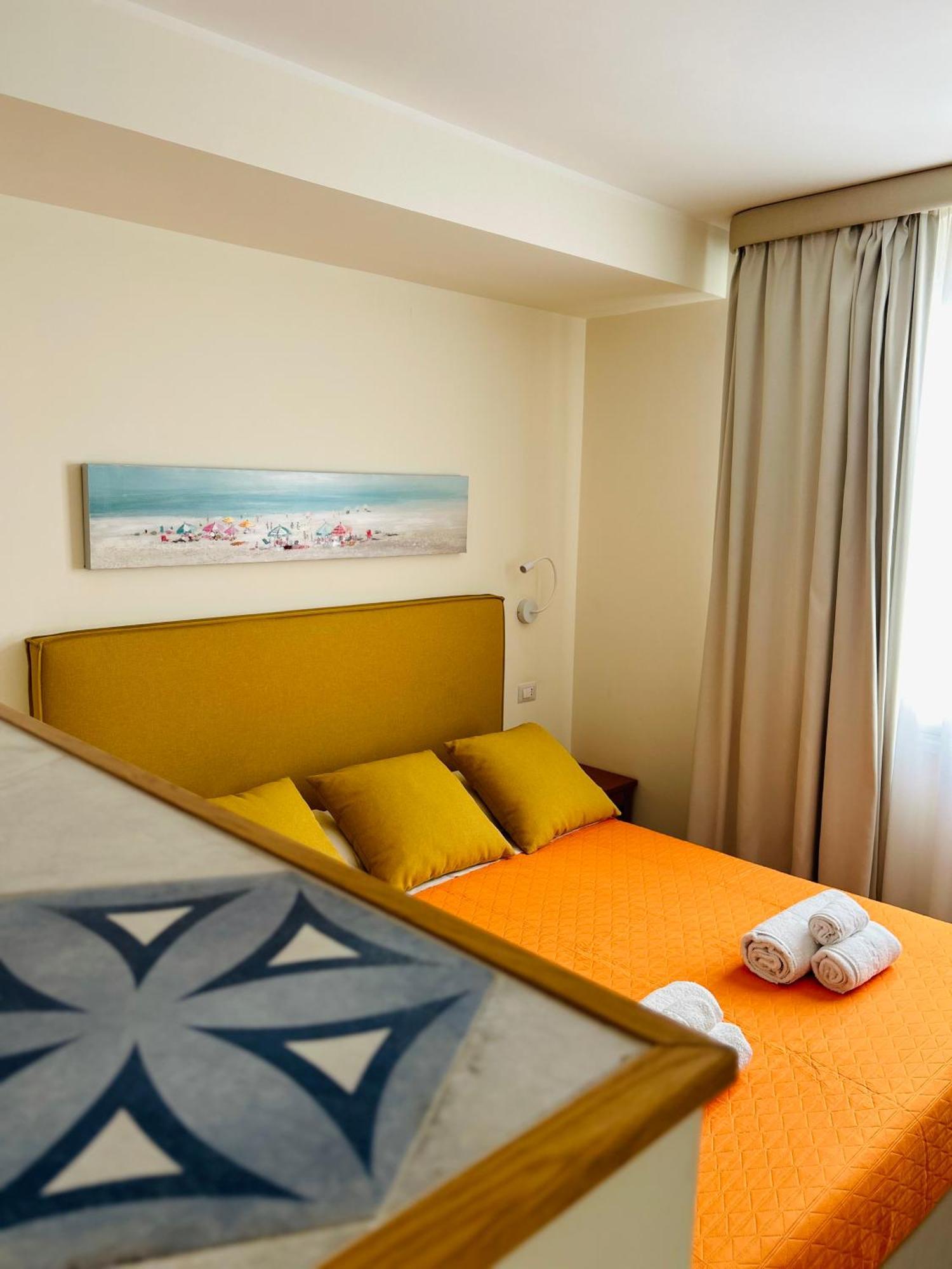 B&B Casa di Emma Porto Cesareo Bagian luar foto